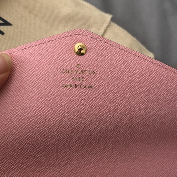 Louis Vuitton Limited Edition Sarah Wallet - Picture 3 of 10